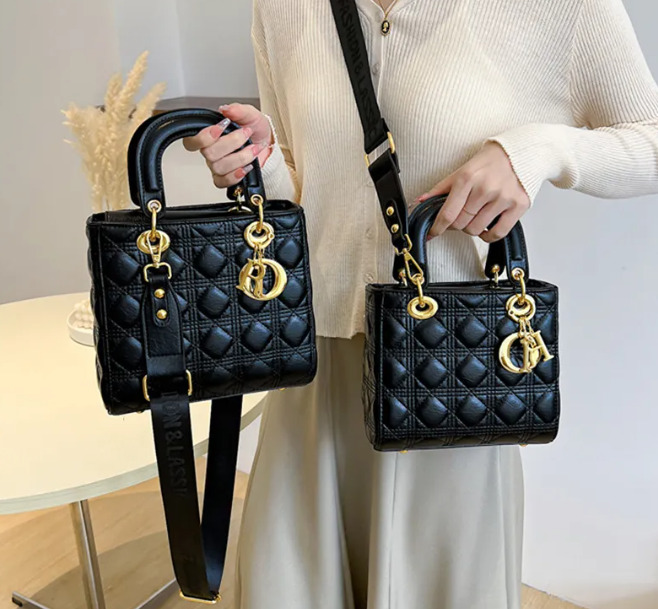 新品 定価91万 LADY DIOR ミニバッグ ディオール レディディオール